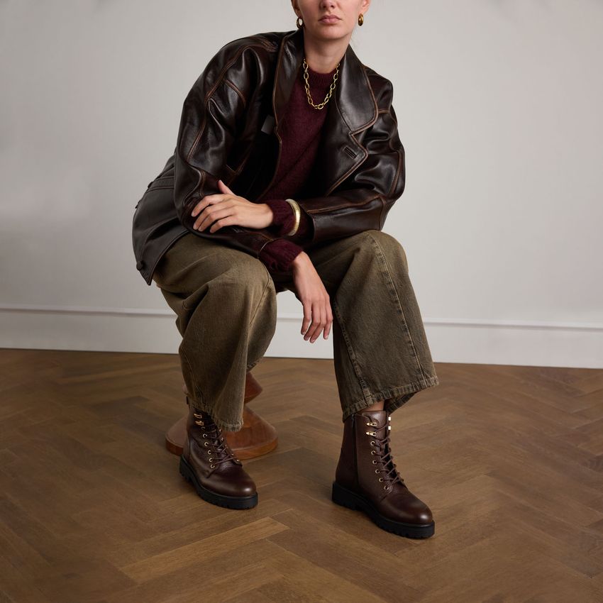 Braune Lederschnürboots