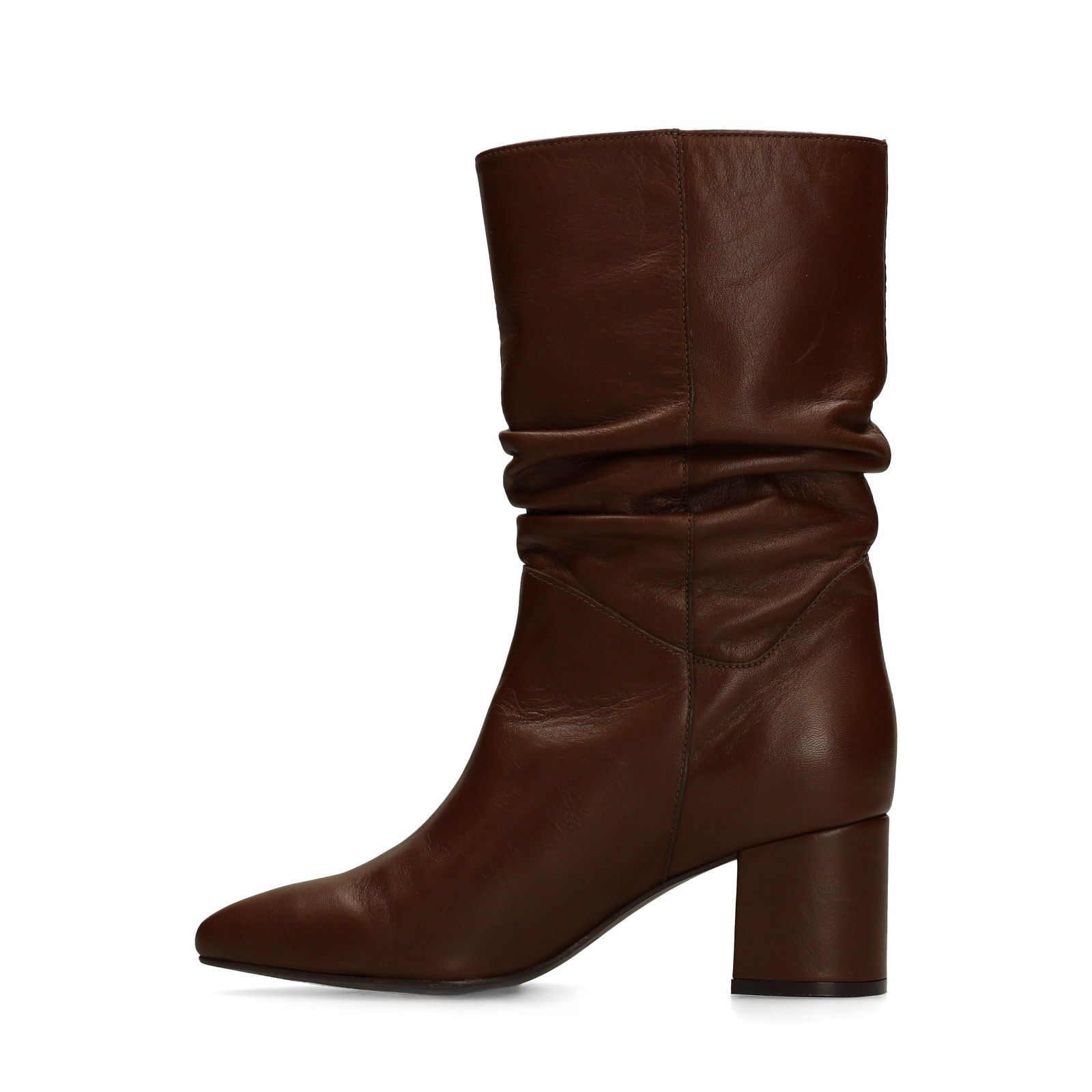Braune Lederstiefel mit Absatz