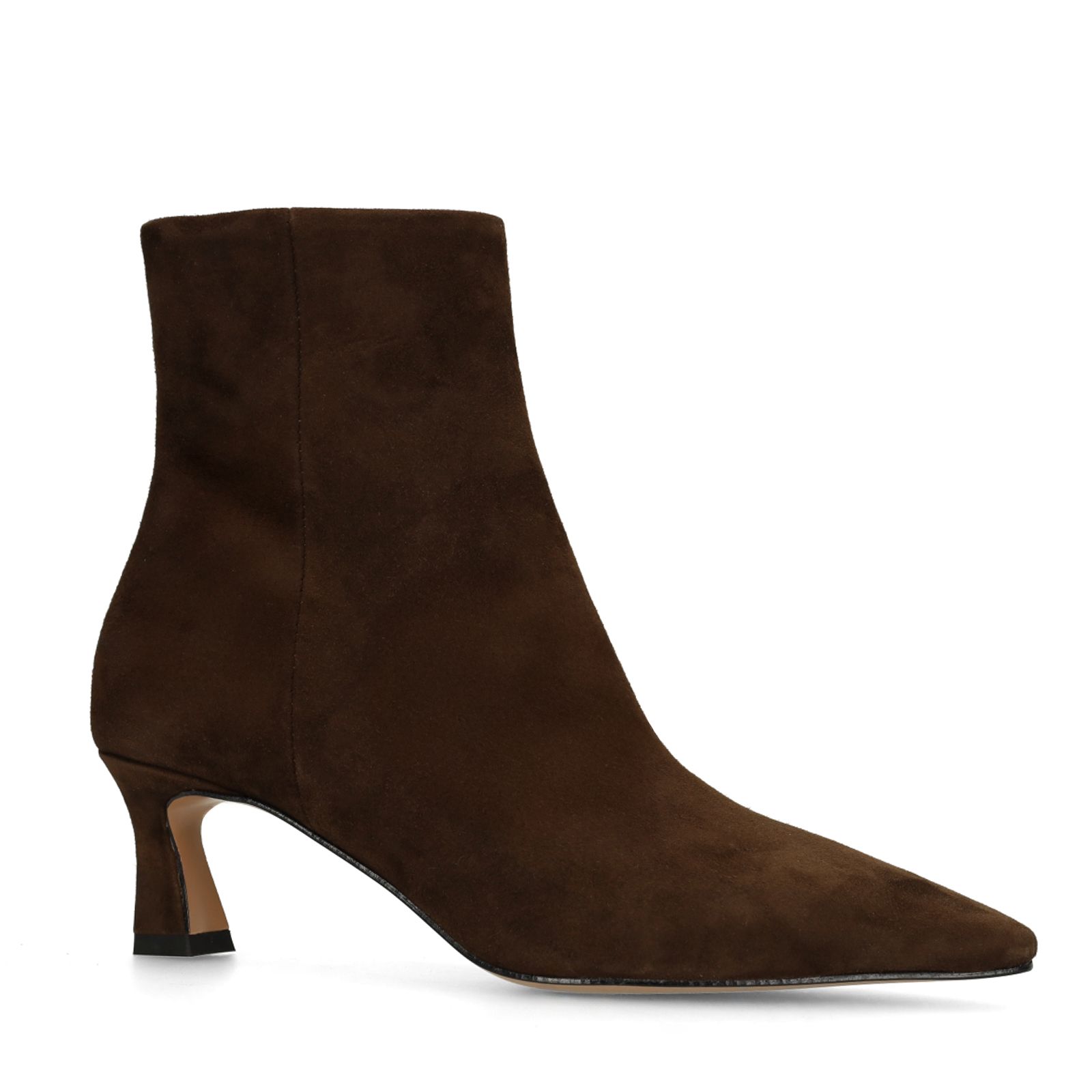 Braune Veloursleder-Stiefeletten mit Absatz