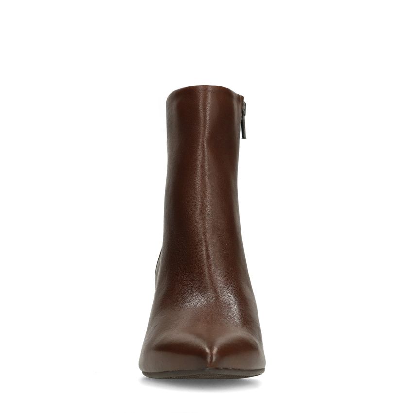 Braune Lederstiefeletten mit Absatz