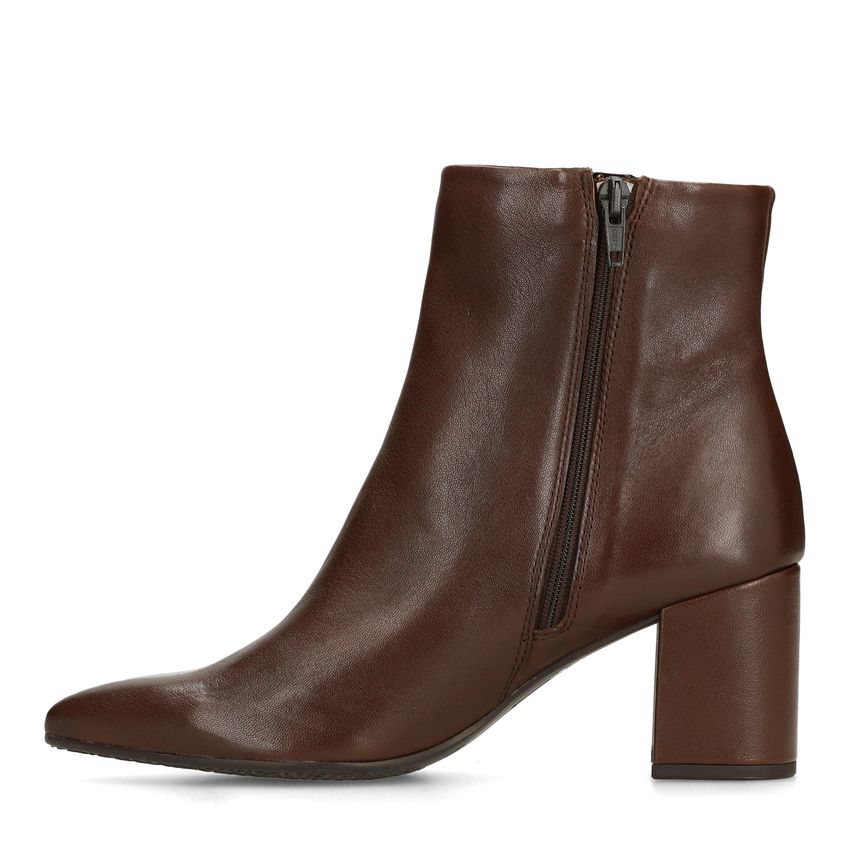 Braune Lederstiefeletten mit Absatz