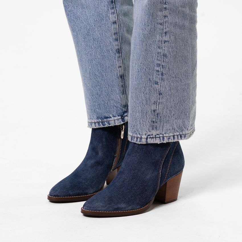 Blaue Denim-Stiefeletten mit Absatz