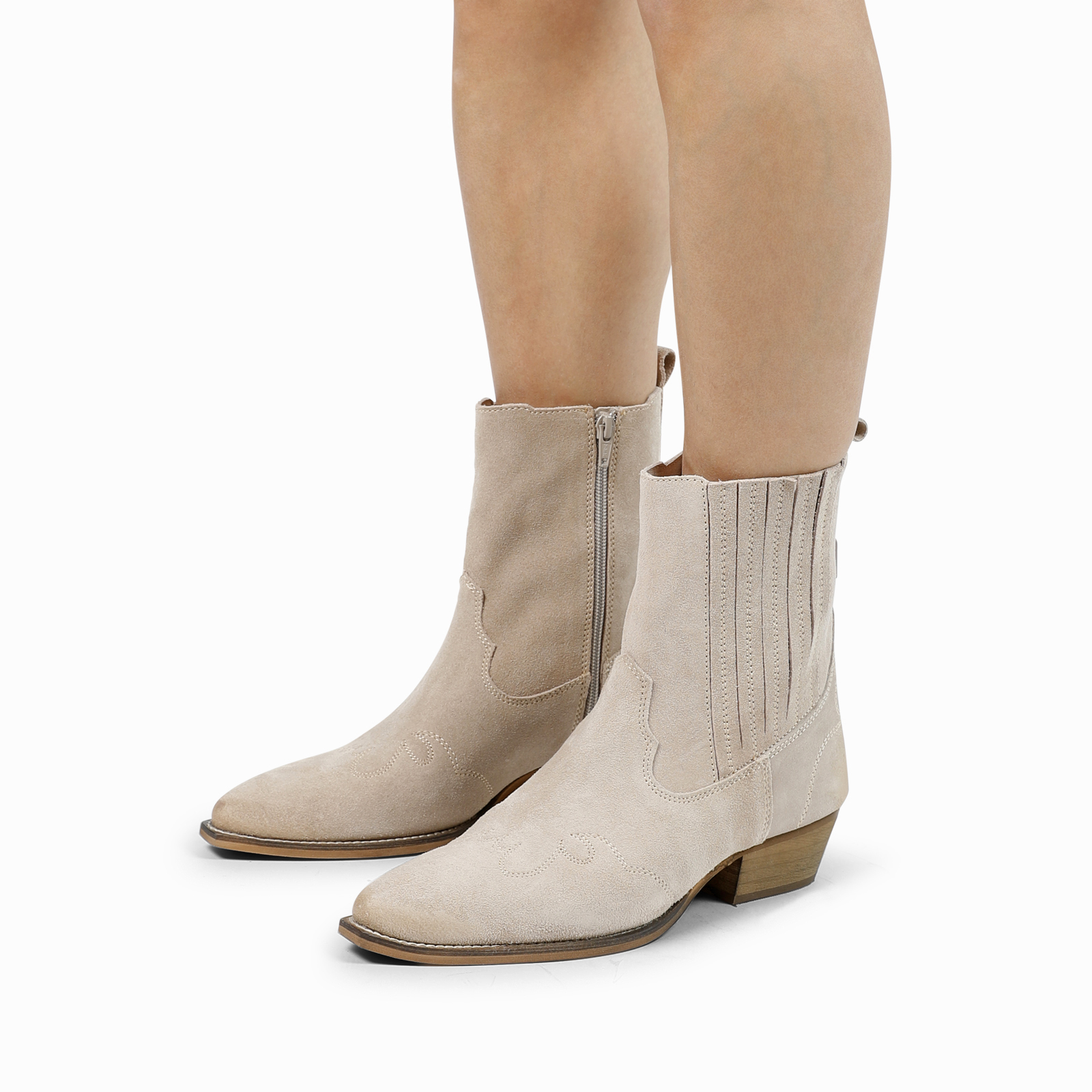 Beige cowboylaarzen hot sale