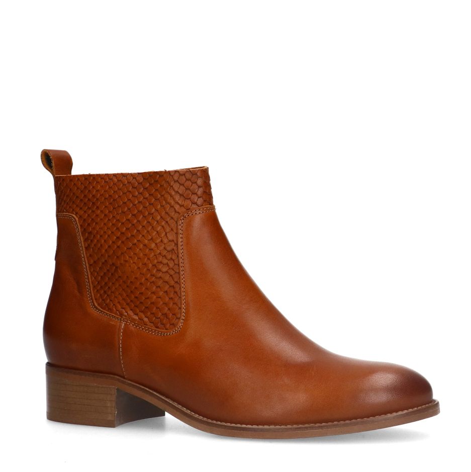 Cognacfarbene Lederstiefeletten
