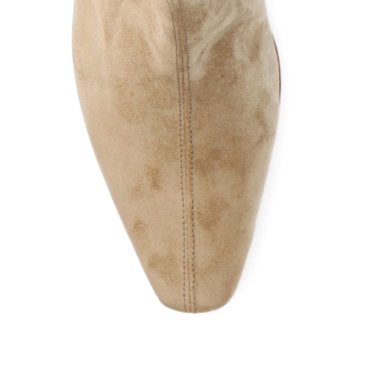 Beige suède enkellaarsjes met hak