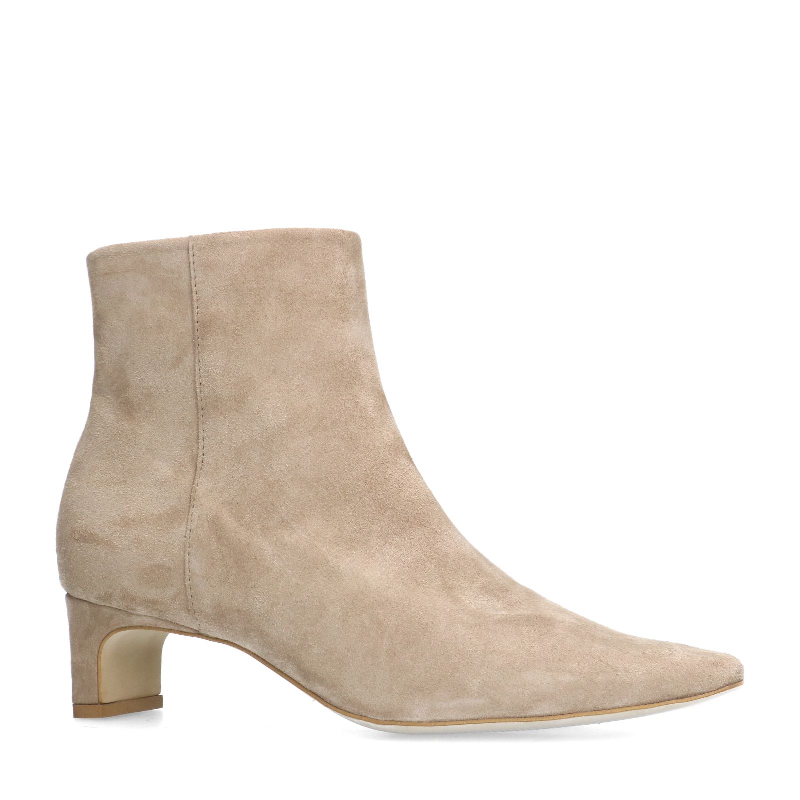 Beige suède enkellaarsjes met hak