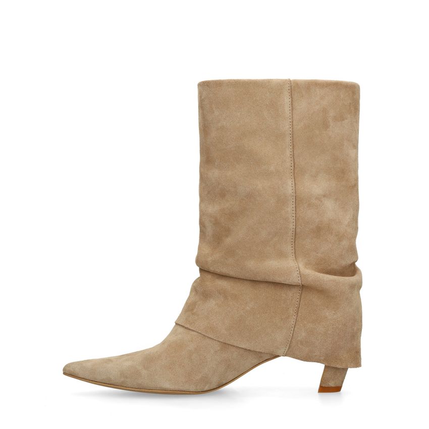 Beige suède enkellaarsjes met flap