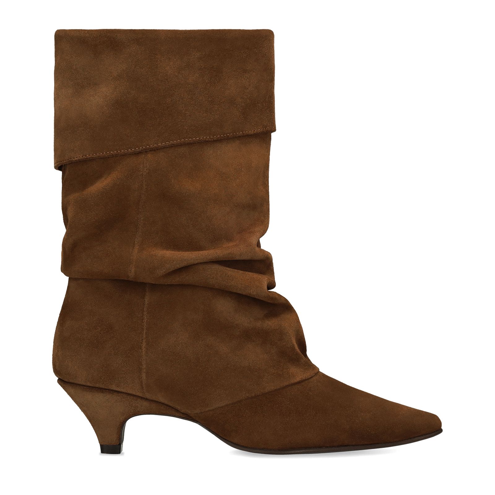 Cognacfarbene Slouchy Boots aus Veloursleder mit Absatz