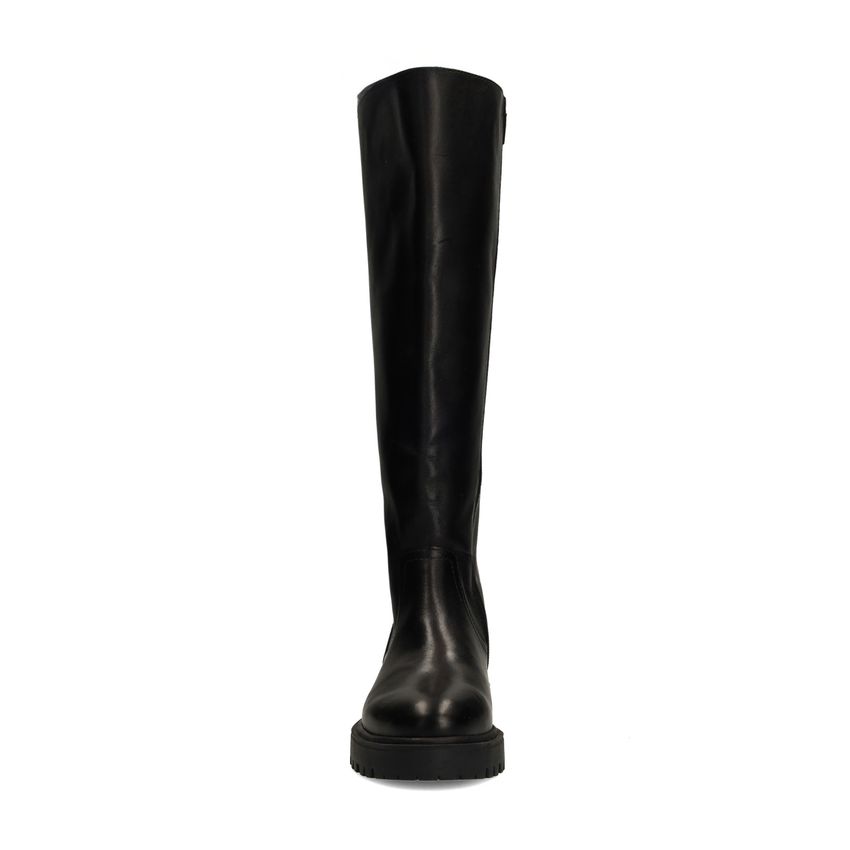 Schwarze Lederstiefel mit weitem Schaft