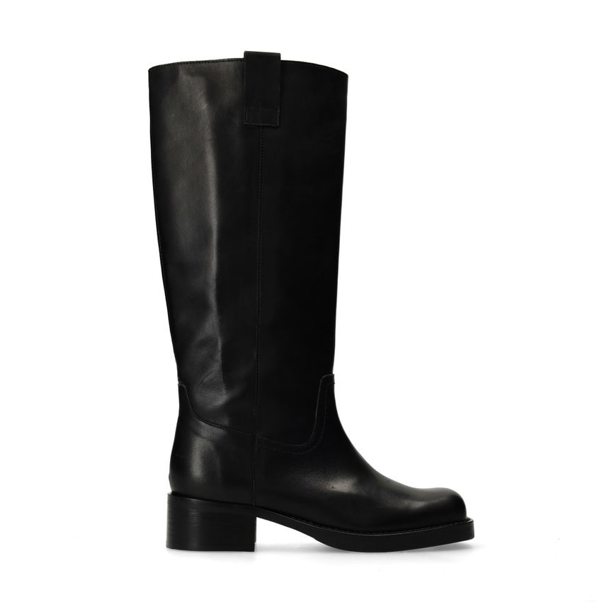 Schwarze Lederstiefel