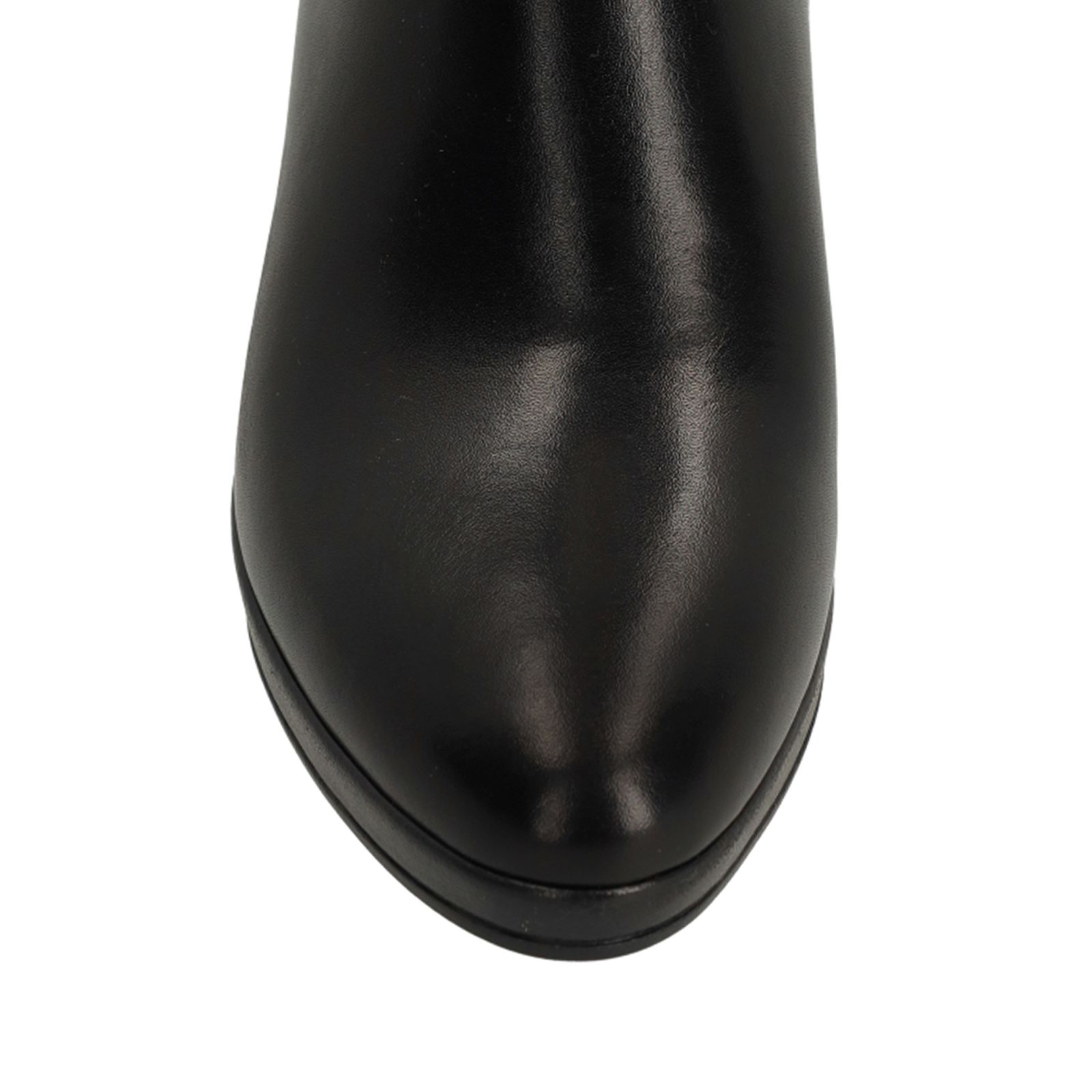 Schwarze Lederstiefel mit Absatz
