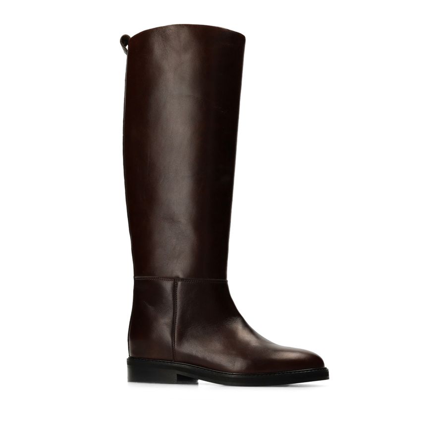 Braune Lederstiefel