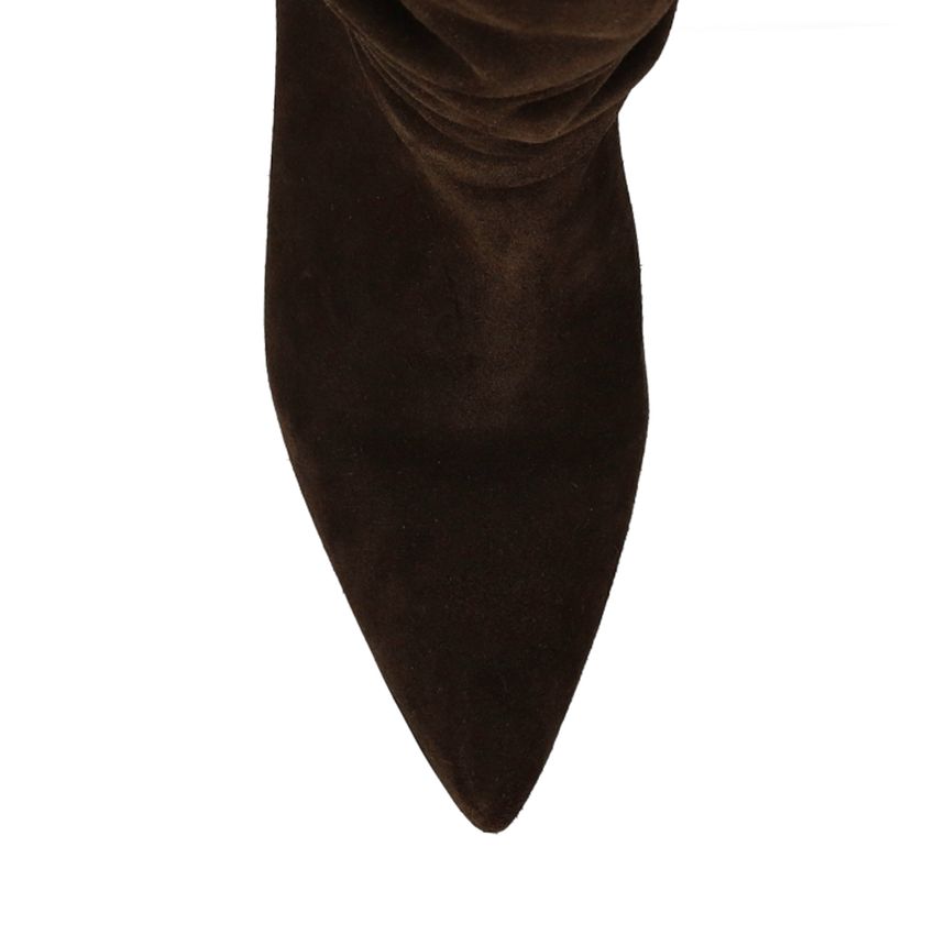 Dunkelbraune Veloursleder-Stiefel mit Kitten Heel