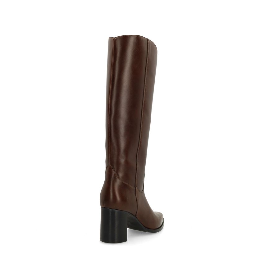 Dunkelbraune Lederstiefel mit Absatz