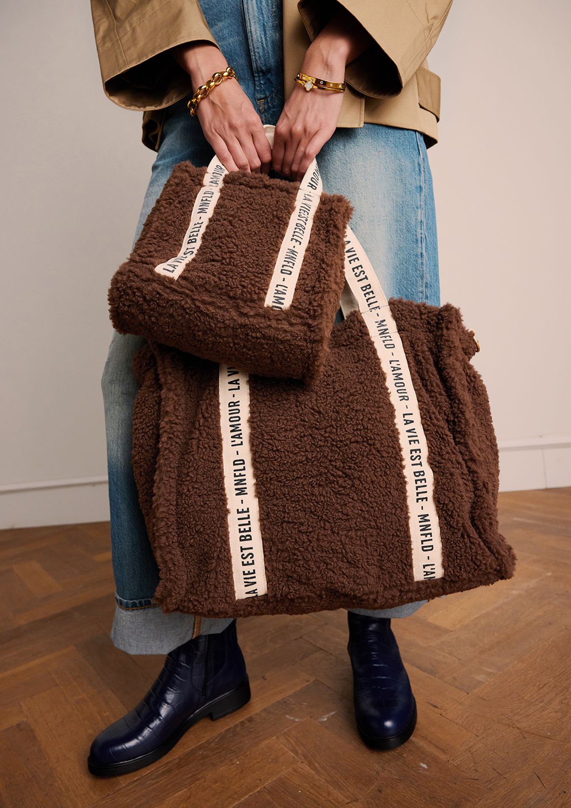 Dunkelbrauner Teddy-Shopper