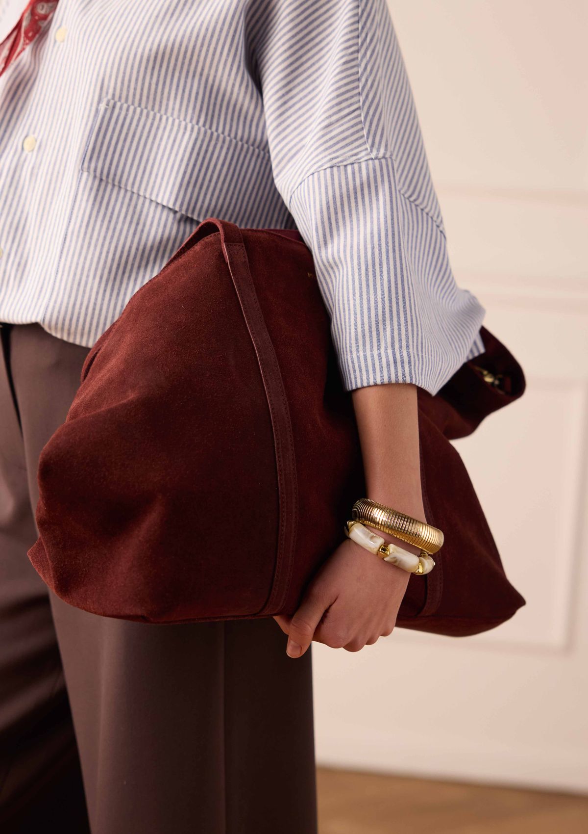 Bordeauxroter Veloursleder-Shopper
