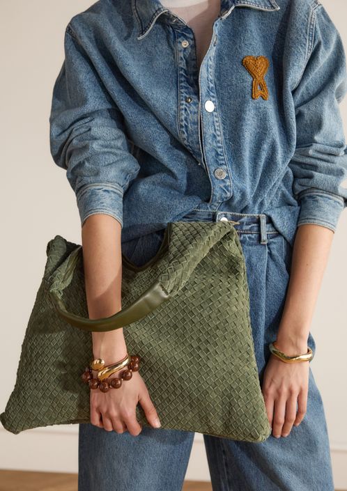 Khaki gevlochten suède schoudertas