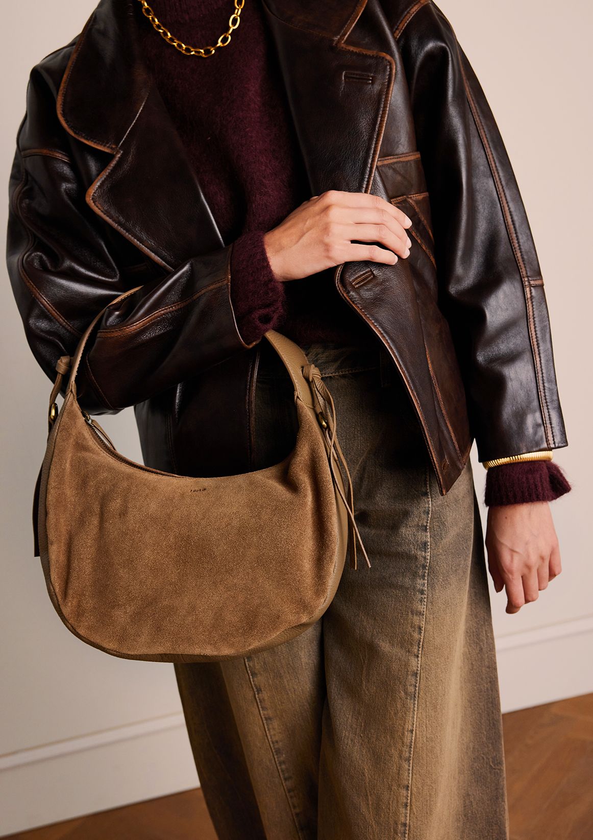 Taupe suède handtas