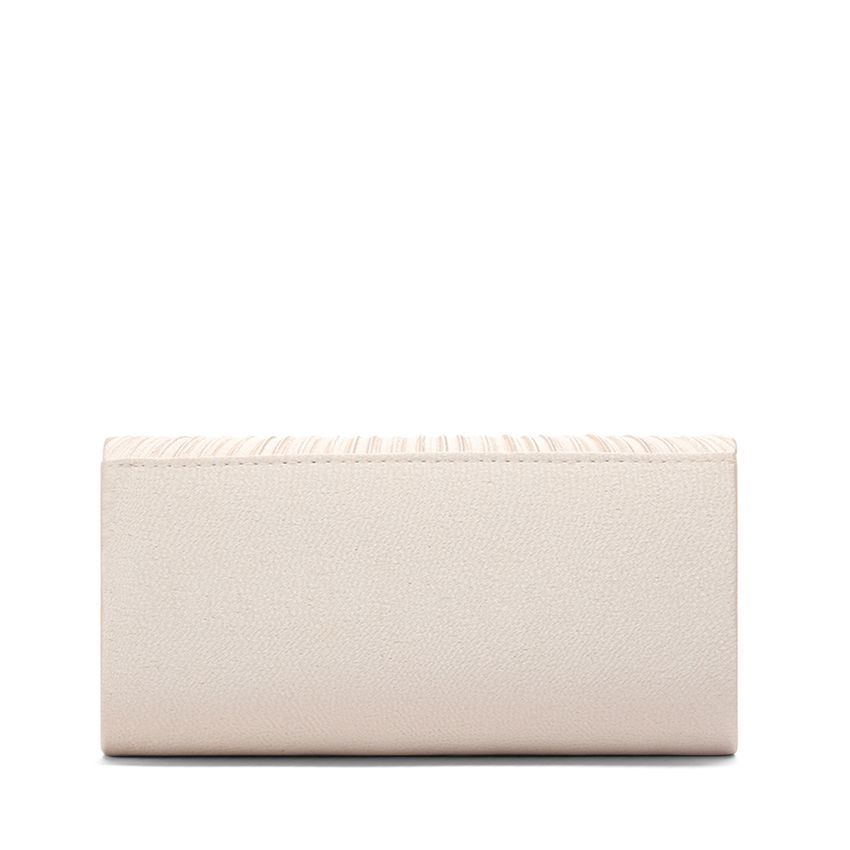 Beige clutch