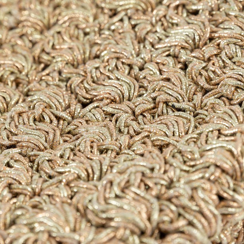 Gouden gevlochten schoudertas