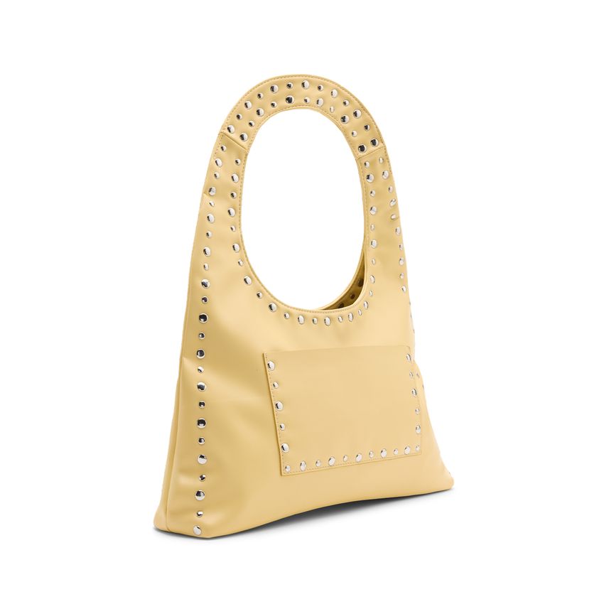 Gelbe Handtasche mit silberfarbenen Nieten