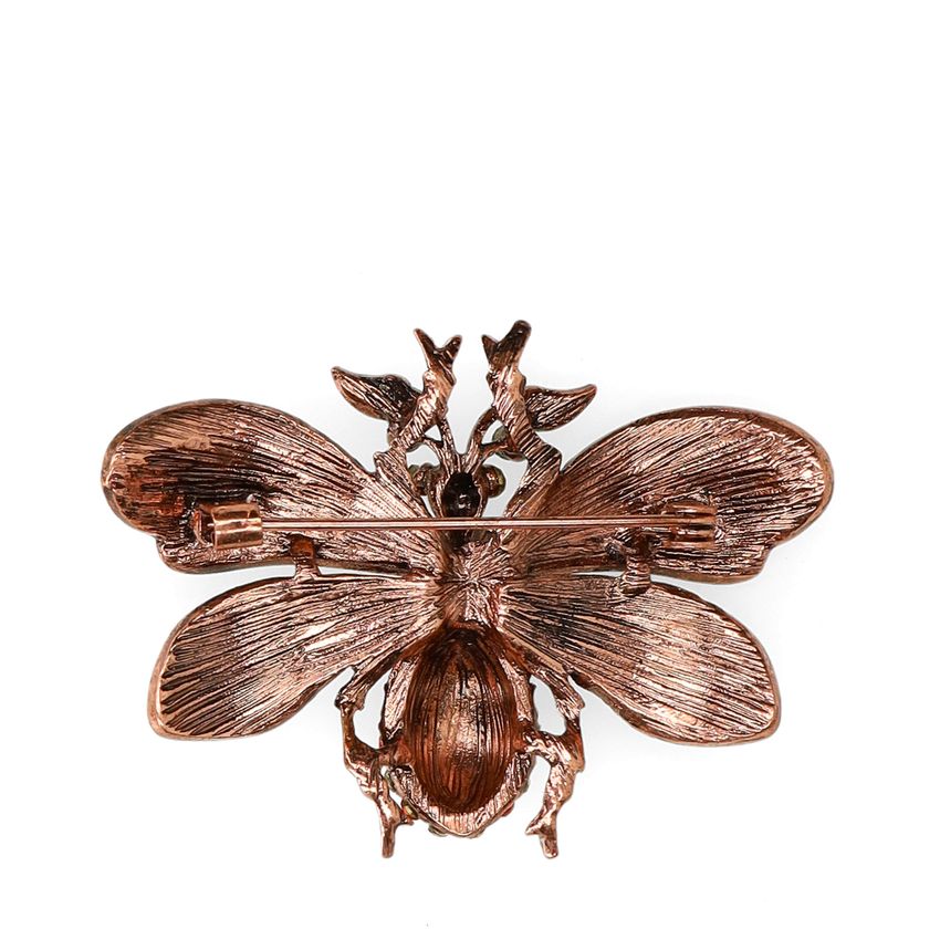 Roodkleurige vlinder broche