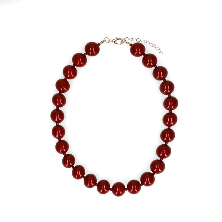 Braune Perlenkette