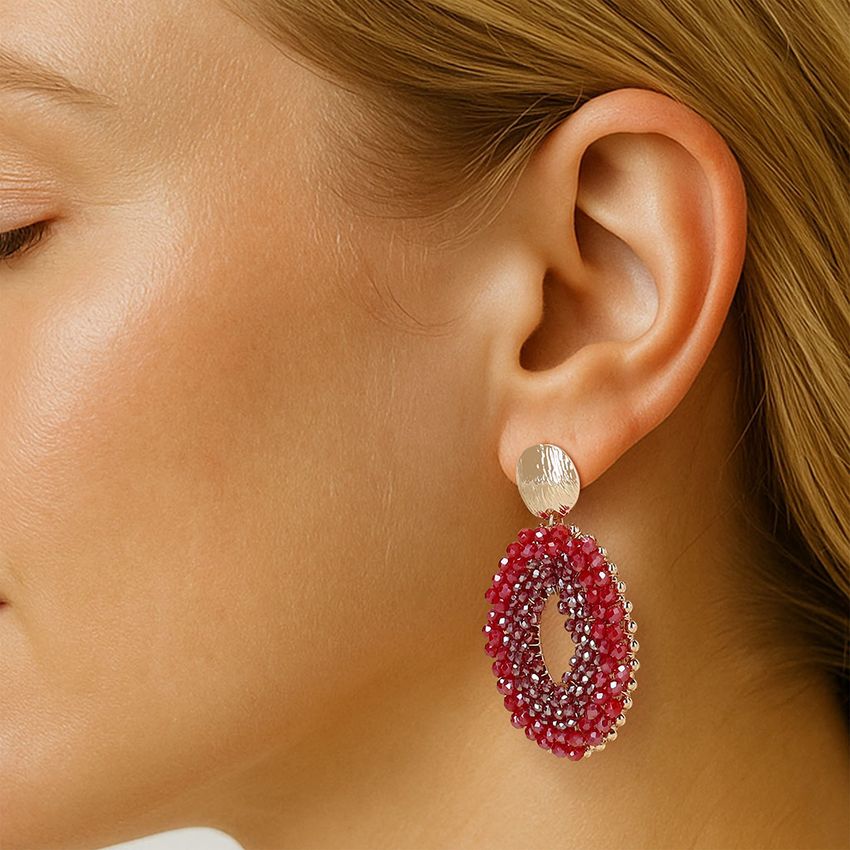 Bordeauxrote Perlen-Ohrringe