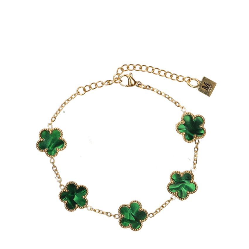 Goudkleurige armband met groene klavertjes