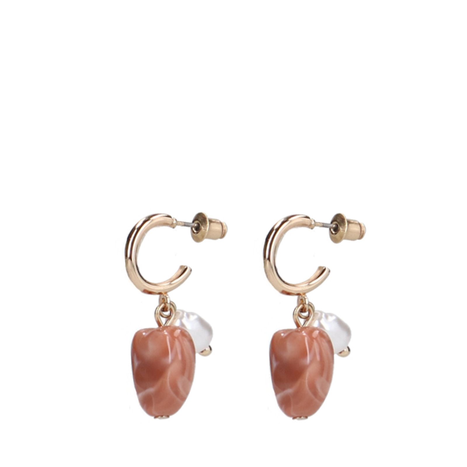 Gouden hangers met gekleurde steentjes