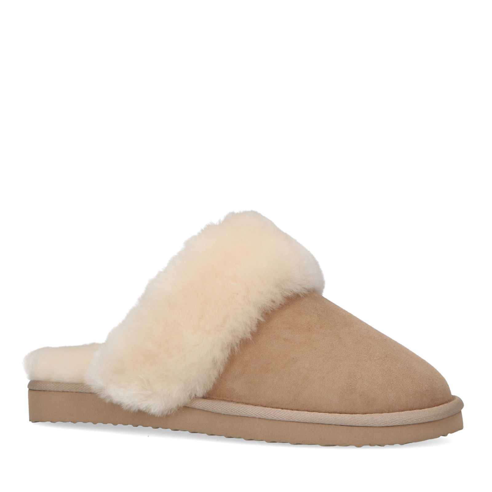 Beigefarbene Pantoffeln mit Wollfutter