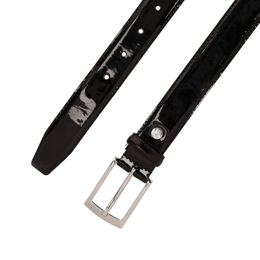 Schwarzer Gürtel aus Lackleder